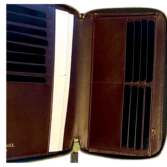 CHANEL large zip around wallet. NWT. - Picture 3 of 12